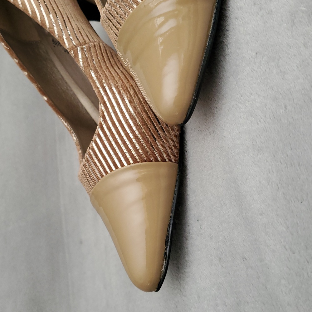 ๐๏ธ BELLINI Zesty Cord Tan Faux Leather Corduroy Gold Striped Pumps SIZE: 10W - Picture 10 of 14